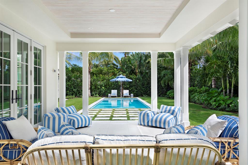 El Encanto - Residential