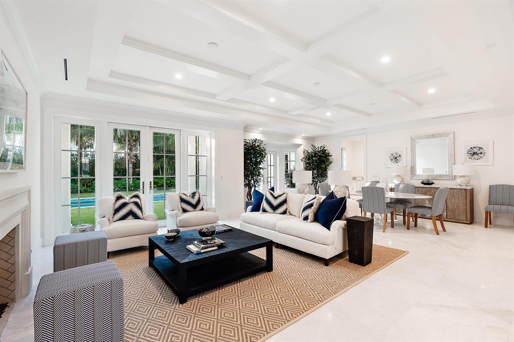 El Encanto - Residential