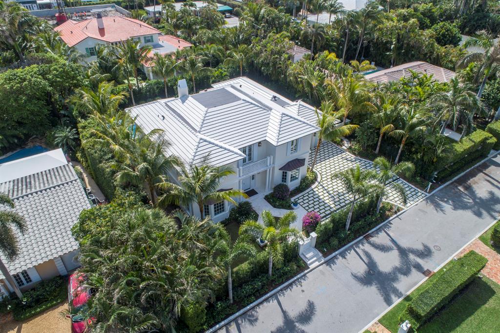 El Encanto - Residential