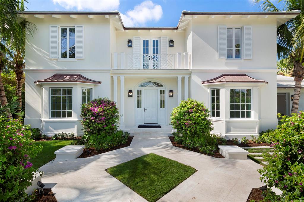 El Encanto - Residential