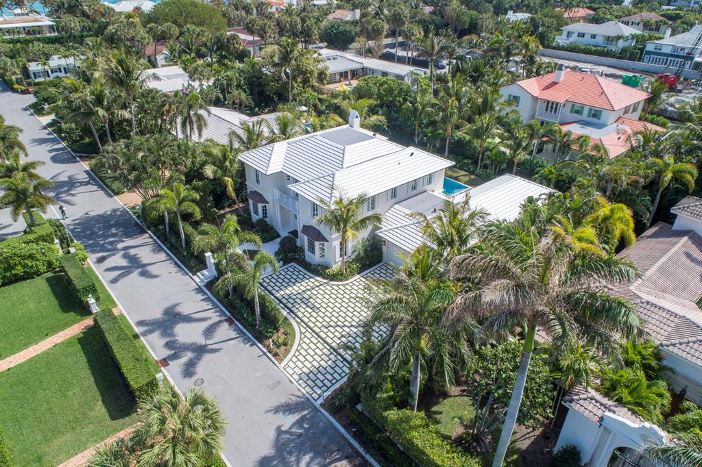 El Encanto - Residential