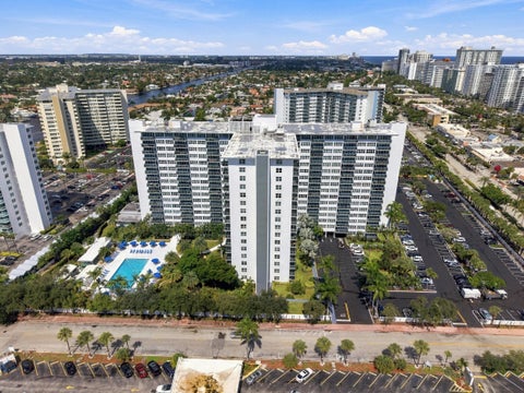 Tiny photo for 3333 NE 34th Street #1120, Fort Lauderdale, FL 33308 (MLS # B26089756)