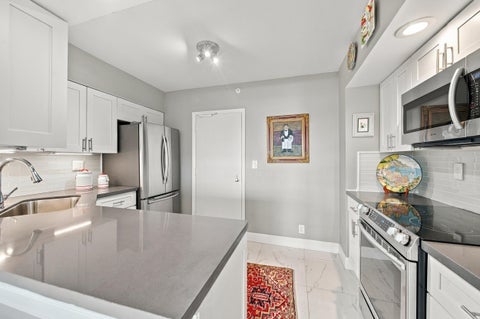 Tiny photo for 3333 NE 34th Street #1120, Fort Lauderdale, FL 33308 (MLS # B26089756)