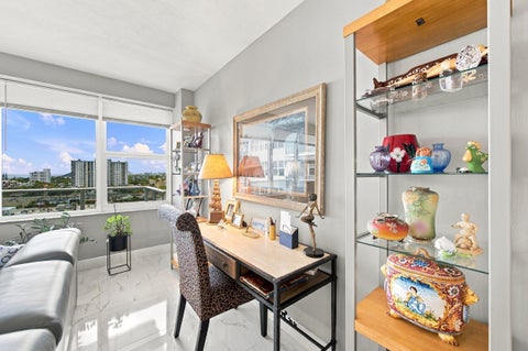 Tiny photo for 3333 NE 34th Street #1120, Fort Lauderdale, FL 33308 (MLS # B26089756)