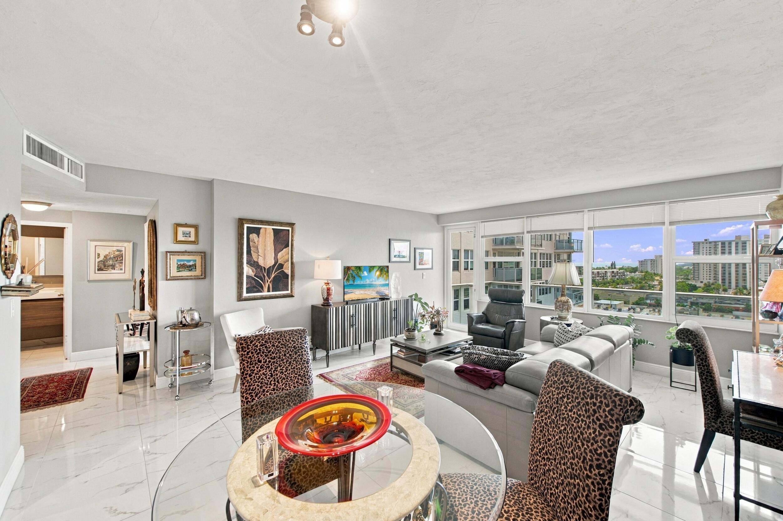 3333 NE 34th Street 1120