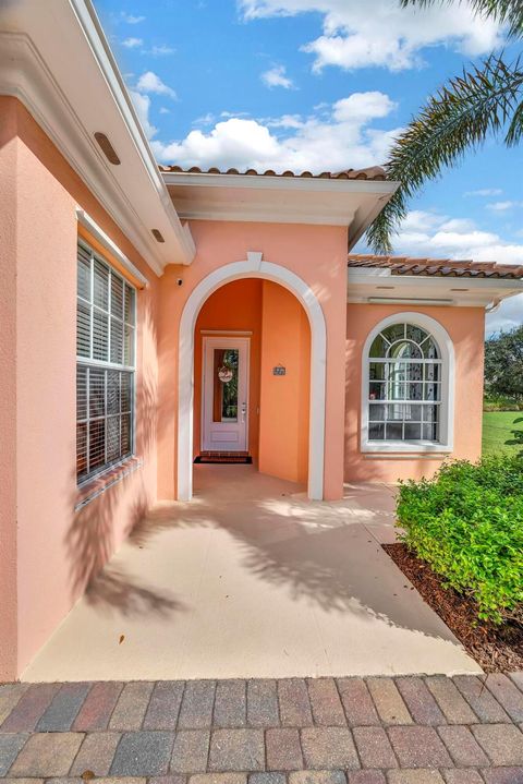 A home in Port St Lucie