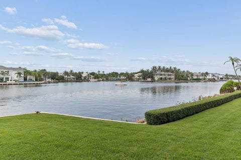 Tiny photo for 555 SE 6TH Avenue #1B, Delray Beach, FL 33483 (MLS # B26053498)