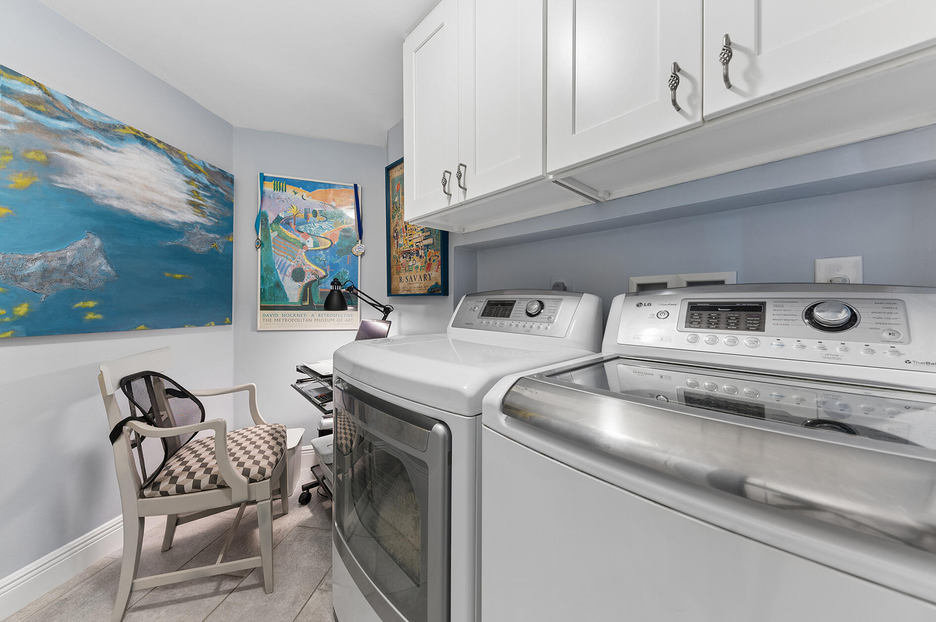 555 SE 6TH Avenue 1B