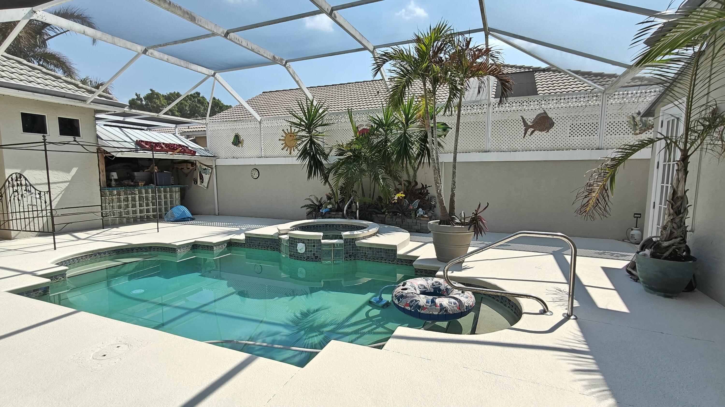 588 SW Saint Johns Bay