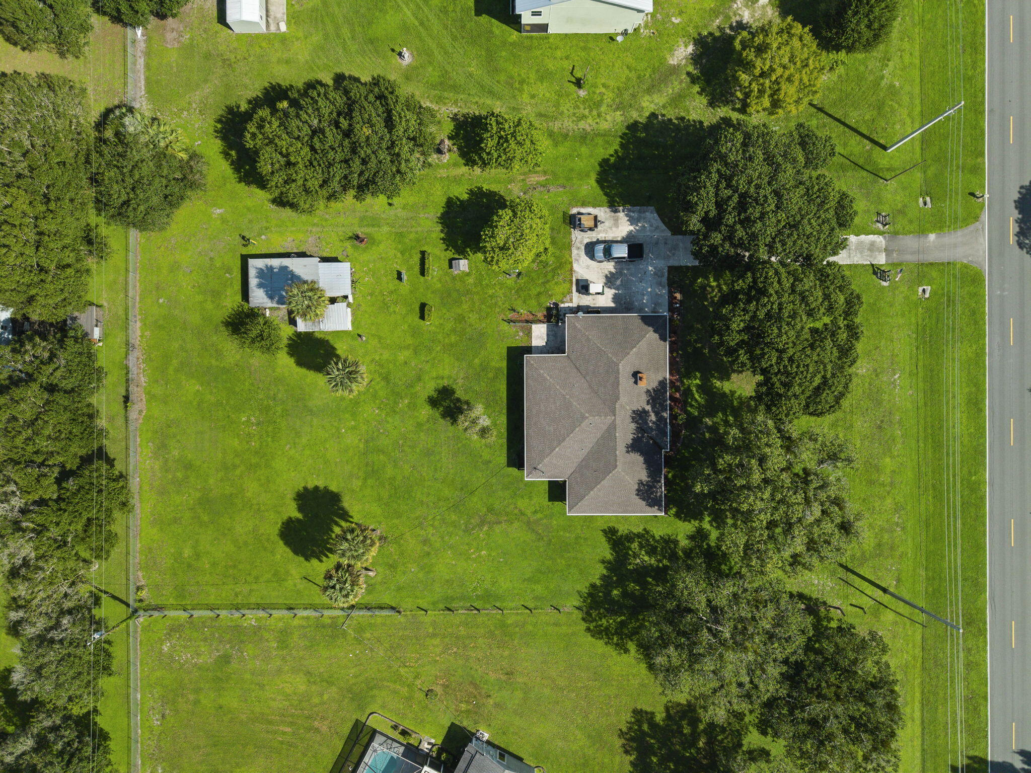 2525 S FFA Road, Fort Pierce, FL, 34945/$525,000 3 2525 S FFA Road