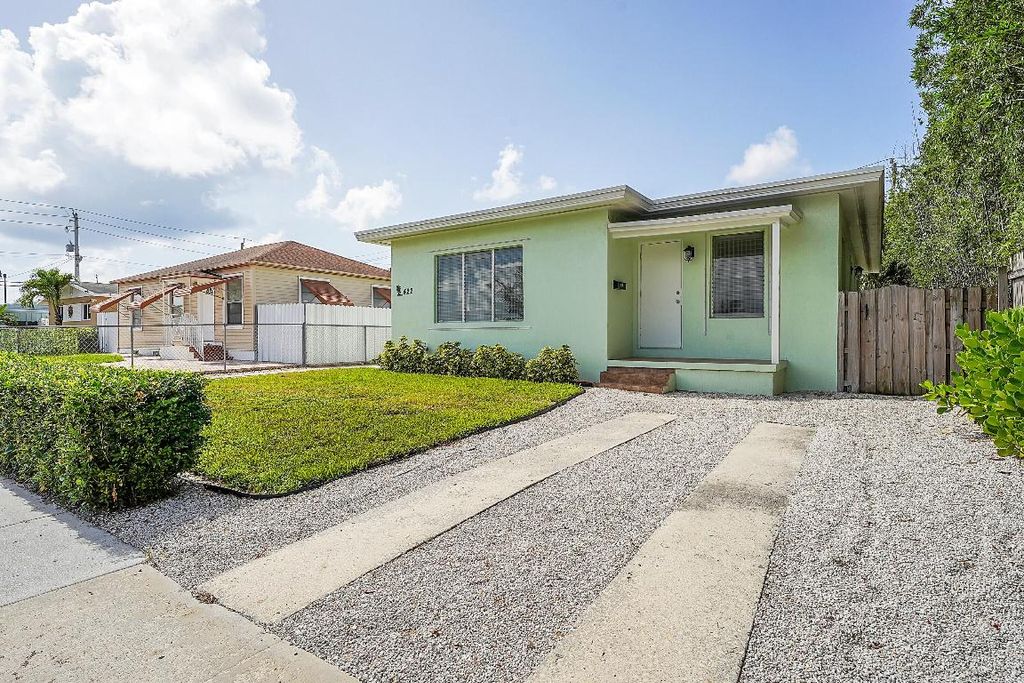 Photo of 422 Winters Street, West Palm Beach, FL 33405 (MLS # R11154180)