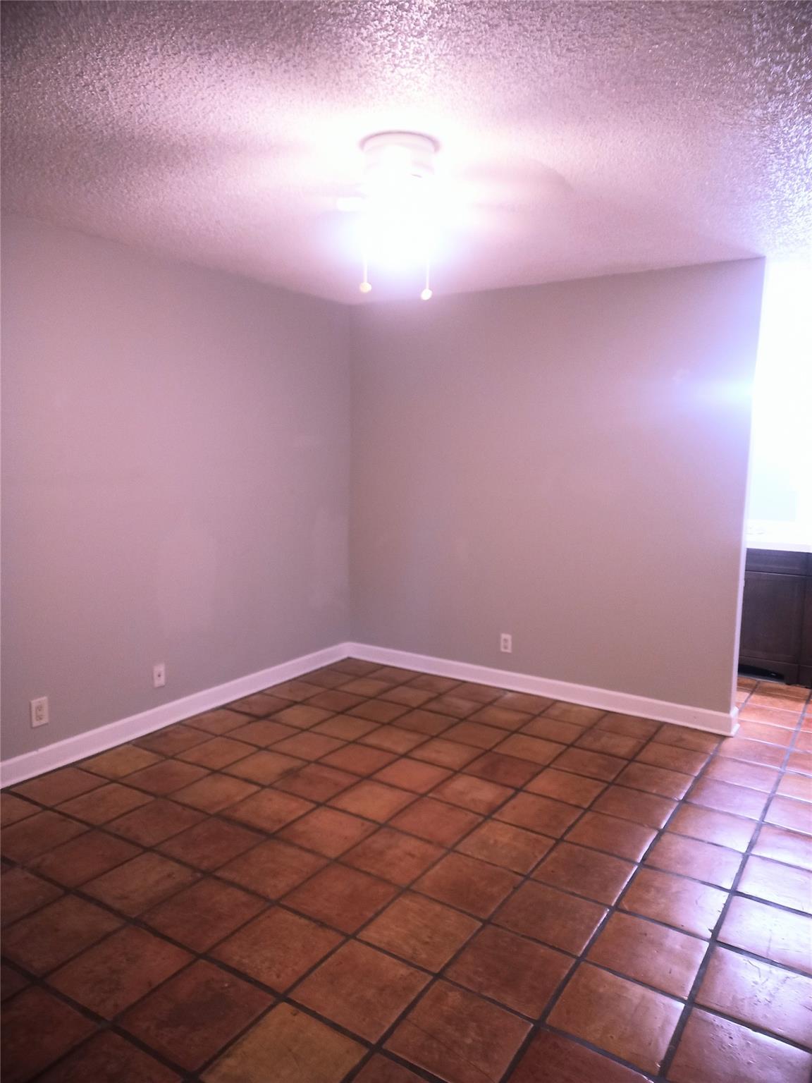 Karanda Village III-B CONDO - Residential Lease