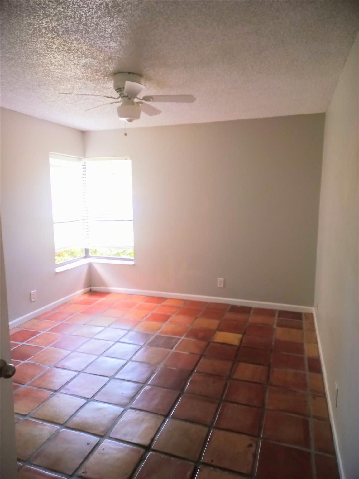 Karanda Village III-B CONDO - Residential Lease
