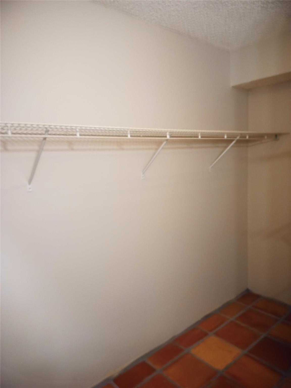 Karanda Village III-B CONDO - Residential Lease