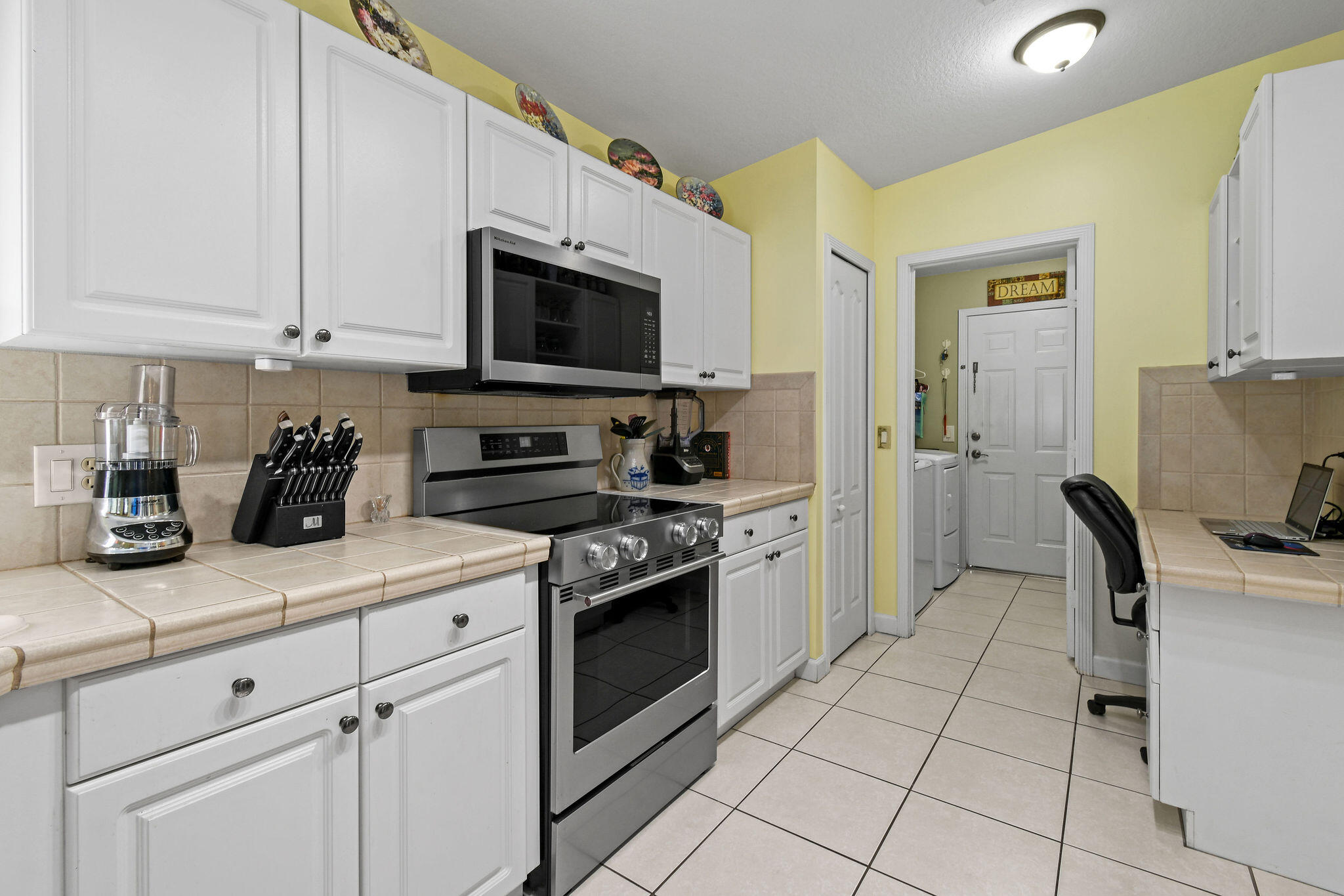 OLEANDER PINES - Residential