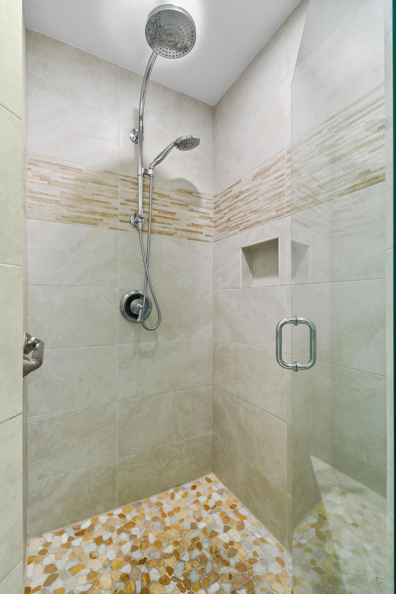 OLEANDER PINES - Residential