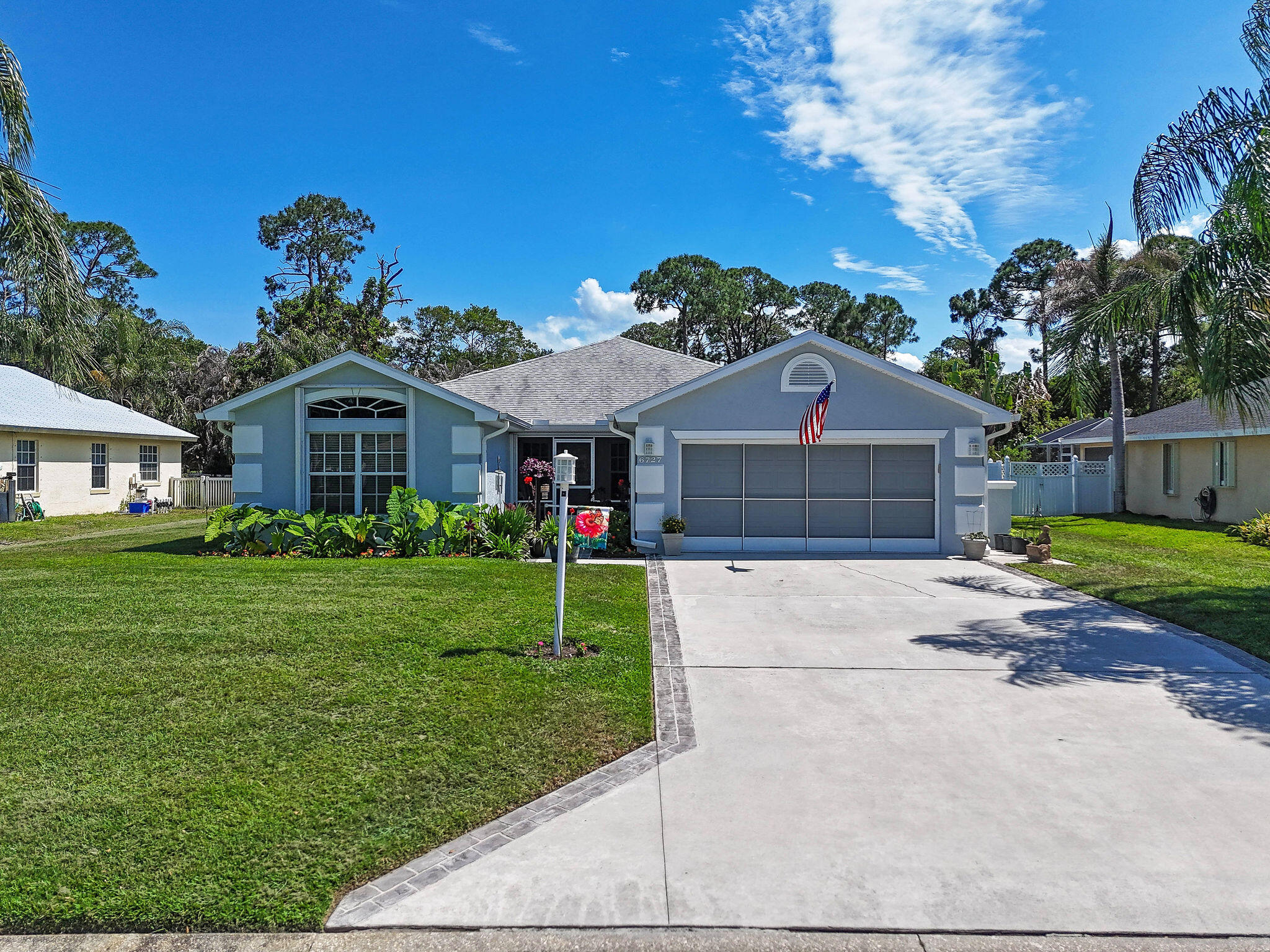 OLEANDER PINES - Residential