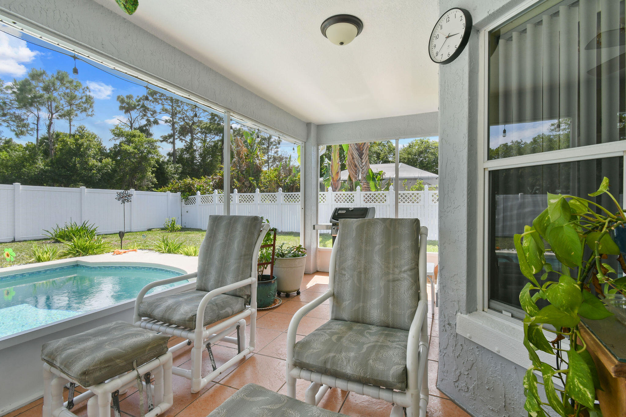 OLEANDER PINES - Residential