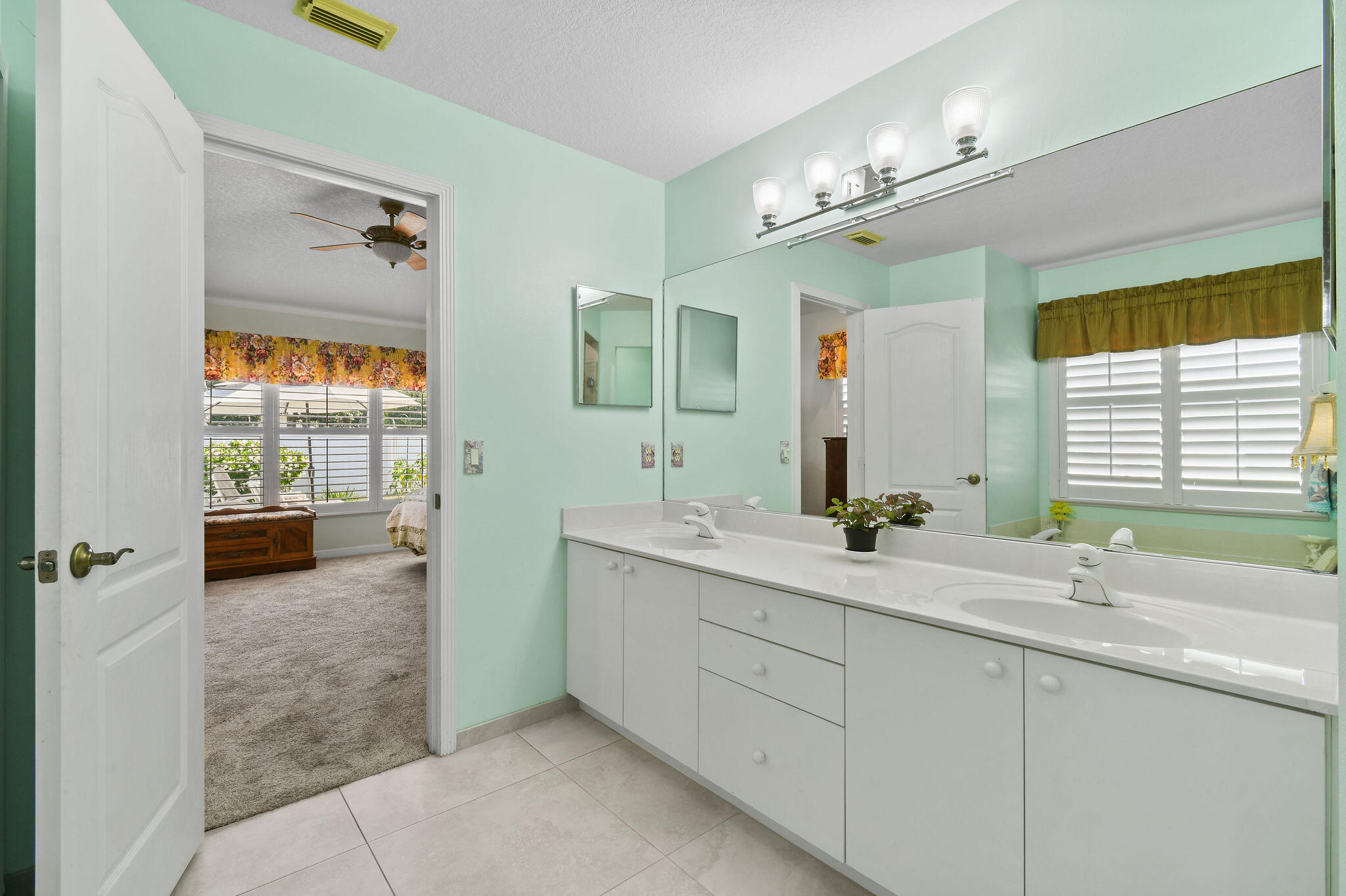 OLEANDER PINES - Residential