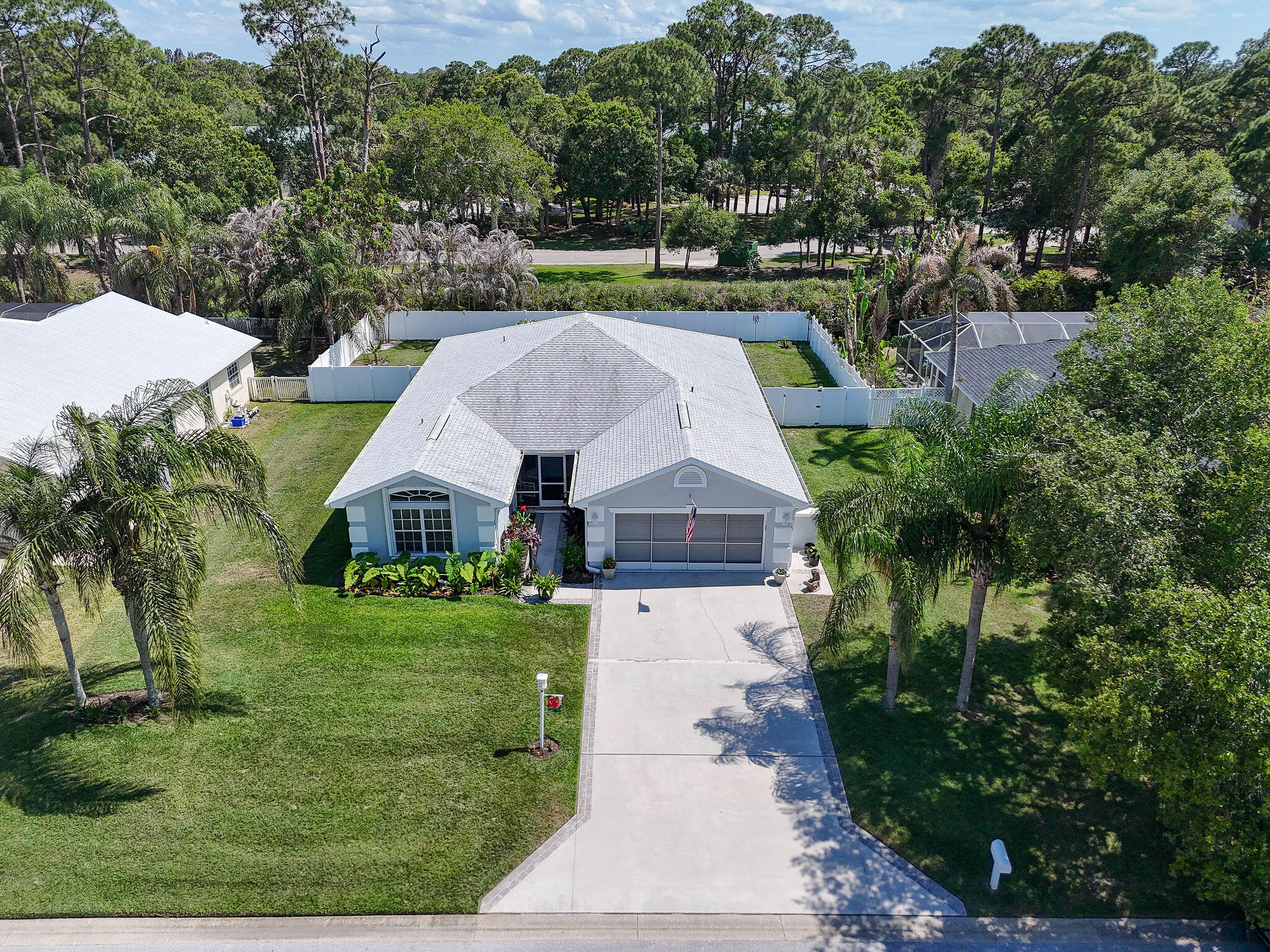 OLEANDER PINES - Residential