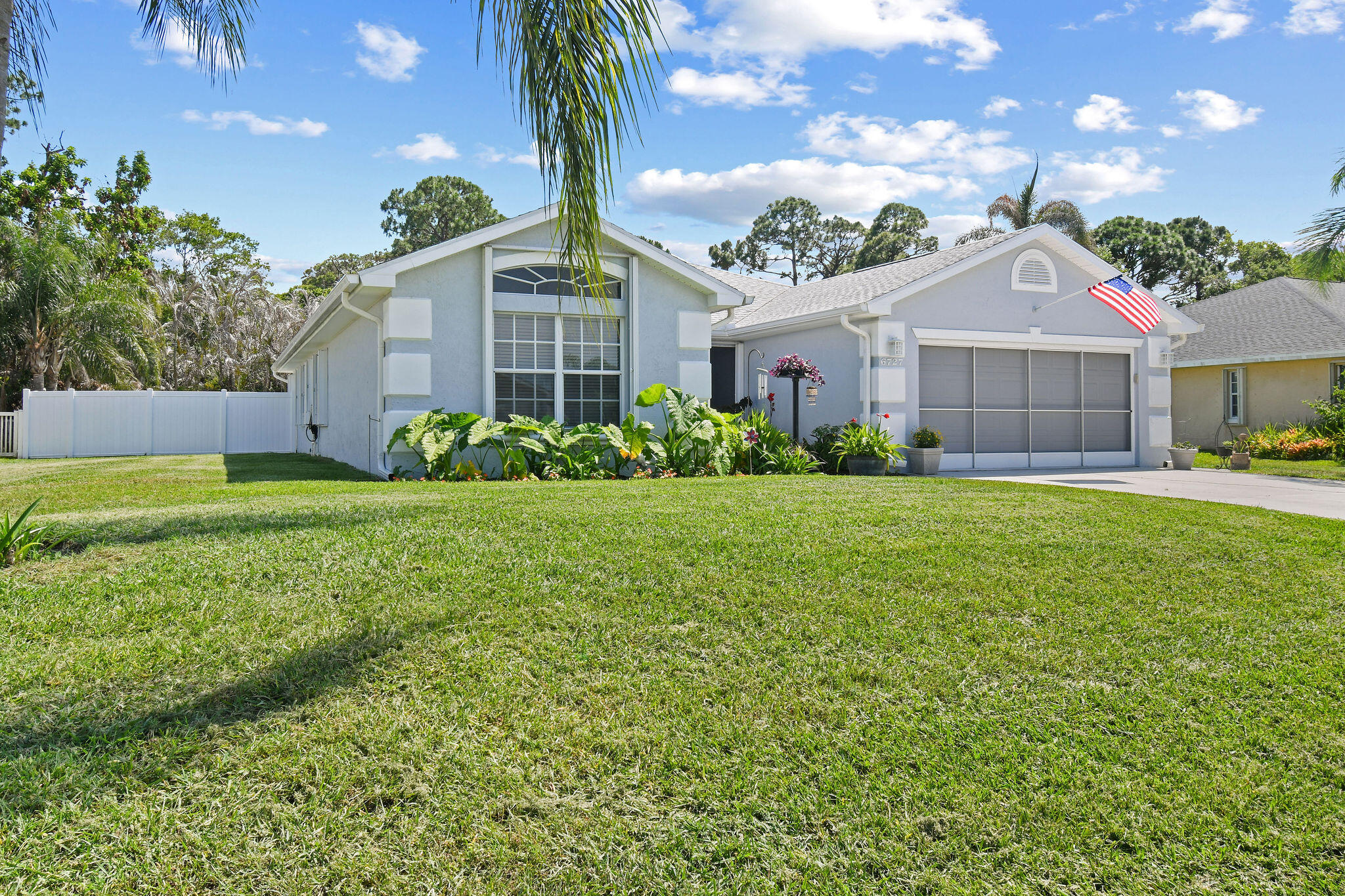 OLEANDER PINES - Residential