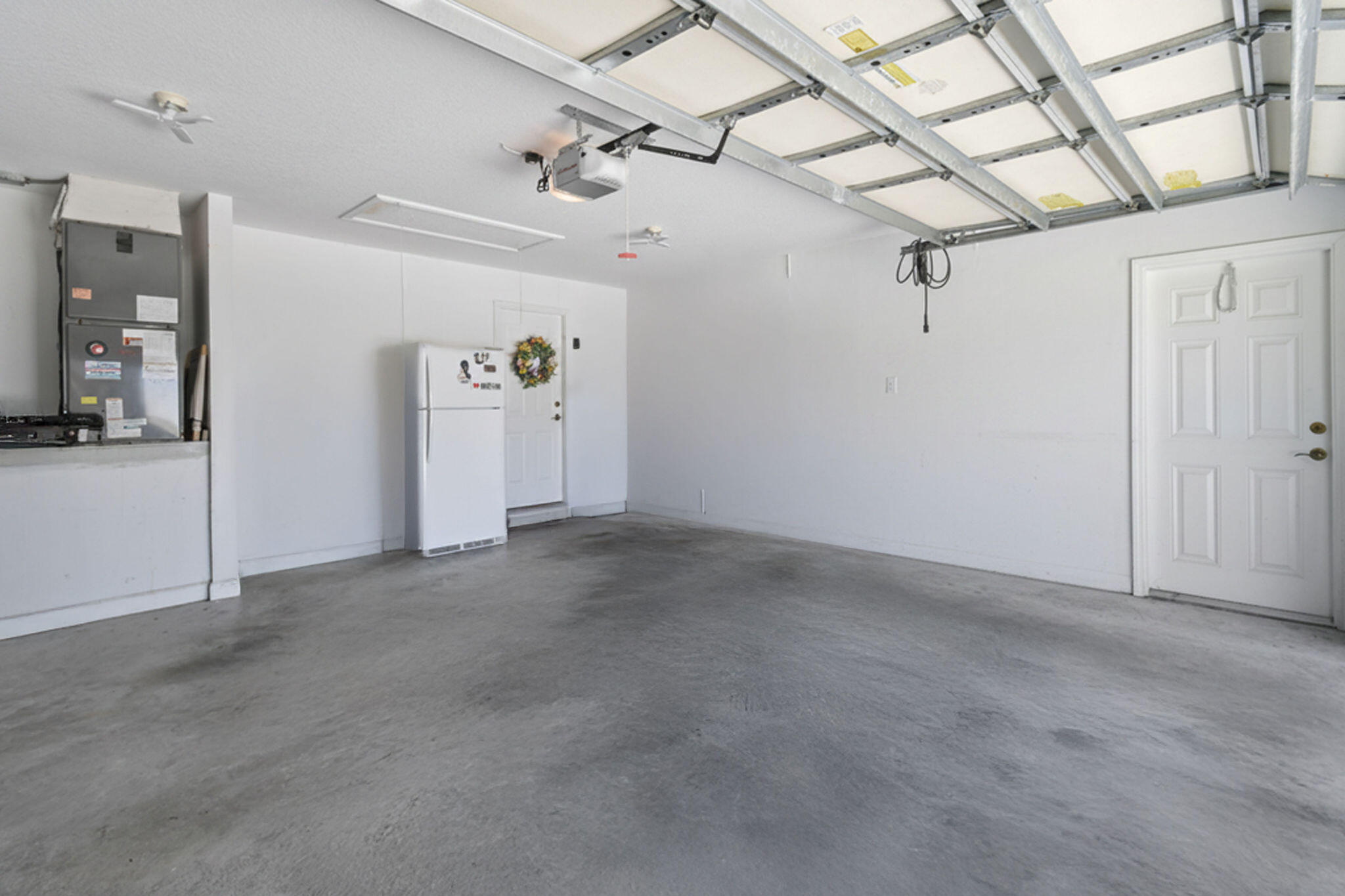OLEANDER PINES - Residential