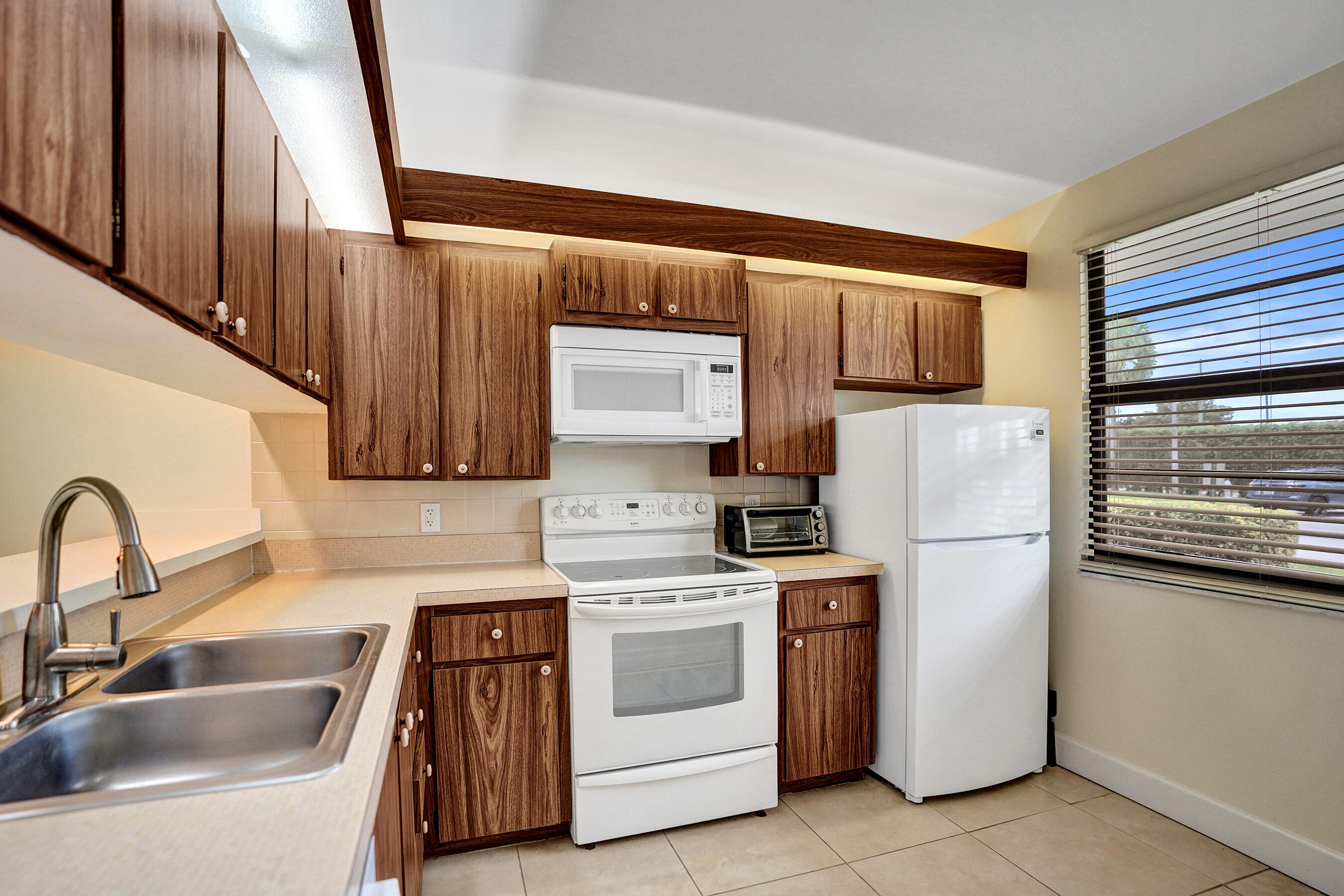 WHITEHALL CONDO AT CAMINO REAL - Residential