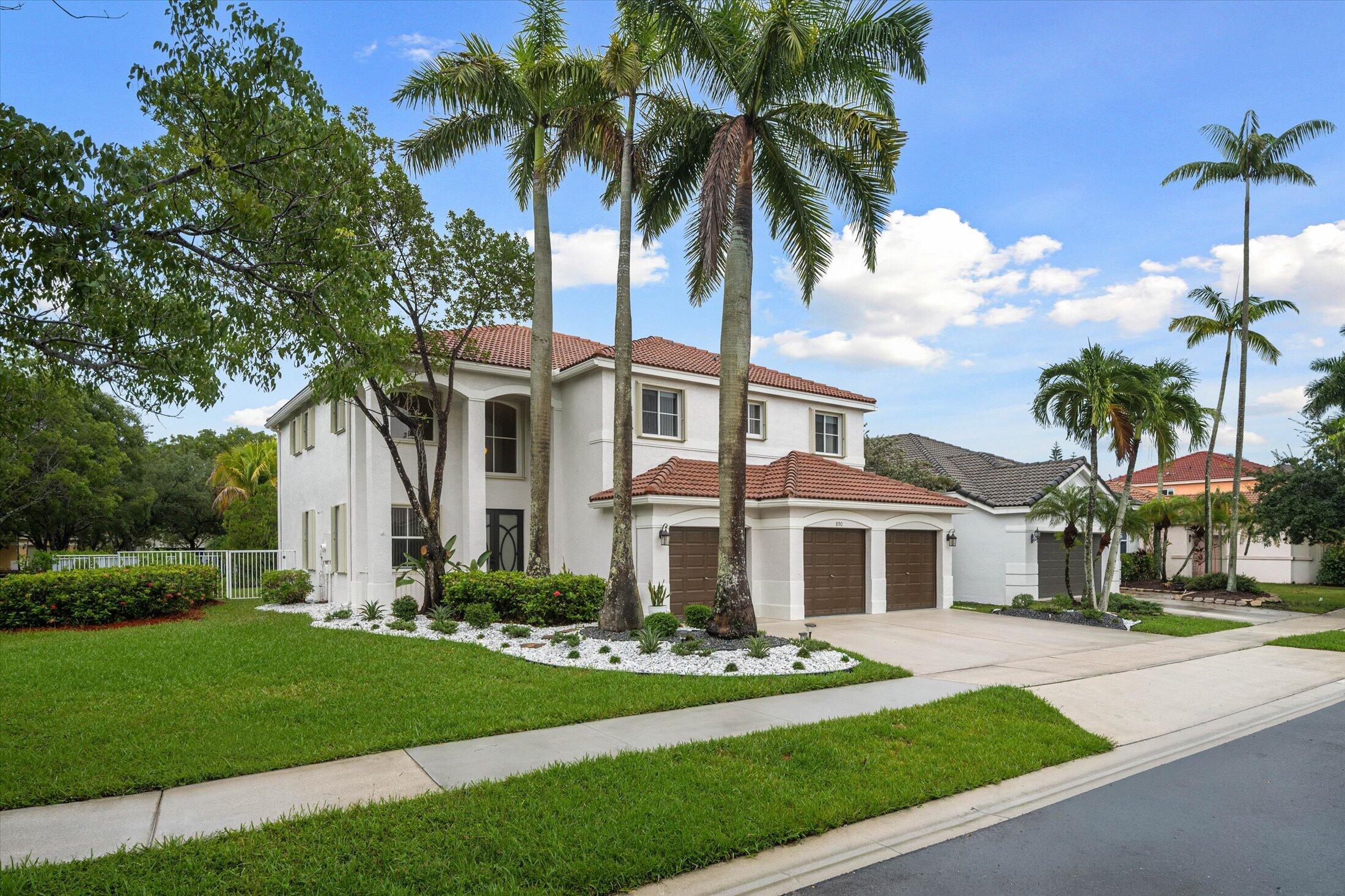 890 HAWTHORN Terrace