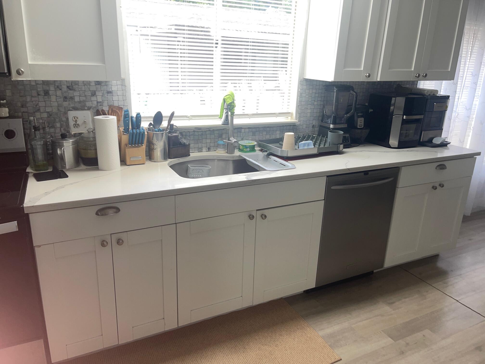 WATERGATE ESTATES HOME - Residential Lease