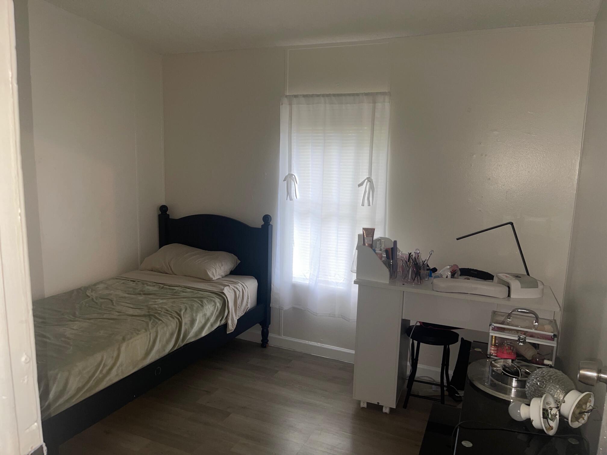 WATERGATE ESTATES HOME - Residential Lease