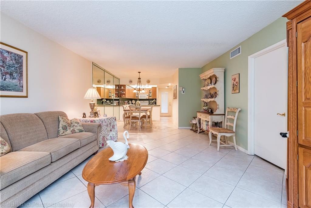 SEA HAVEN GARDEN AIRE VIL - Residential