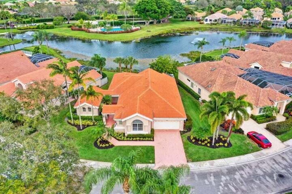 Photo of 523 Eagleton Cove Trace, Palm Beach Gardens, FL 33418 (MLS # R10948750)