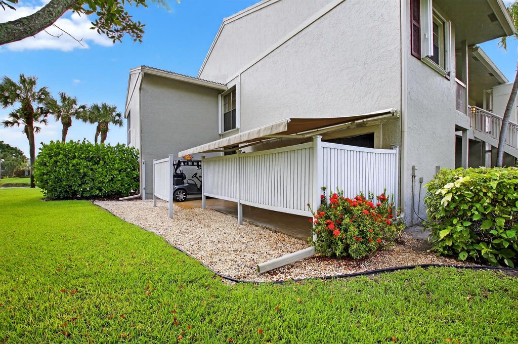 Photo of 70 Eastgate Drive #A, Boynton Beach, FL 33436 (MLS # R11110387)
