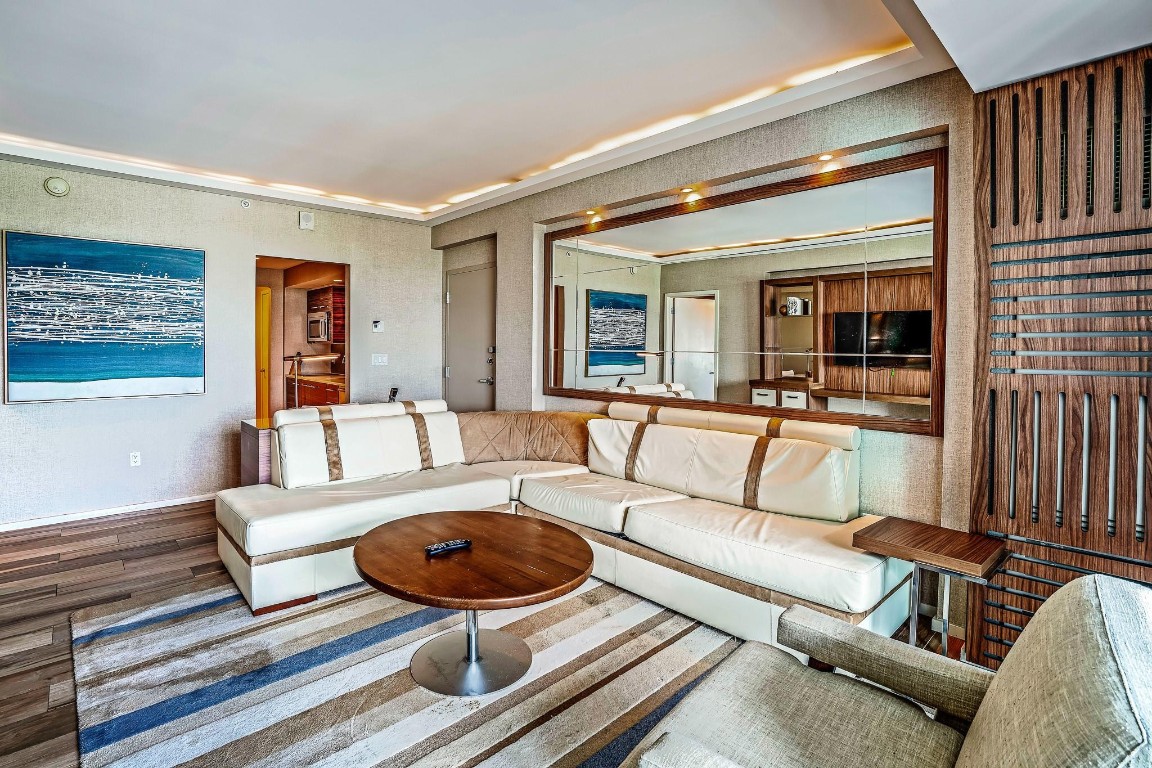 551 N Fort Lauderdale Beach Boulevard H803