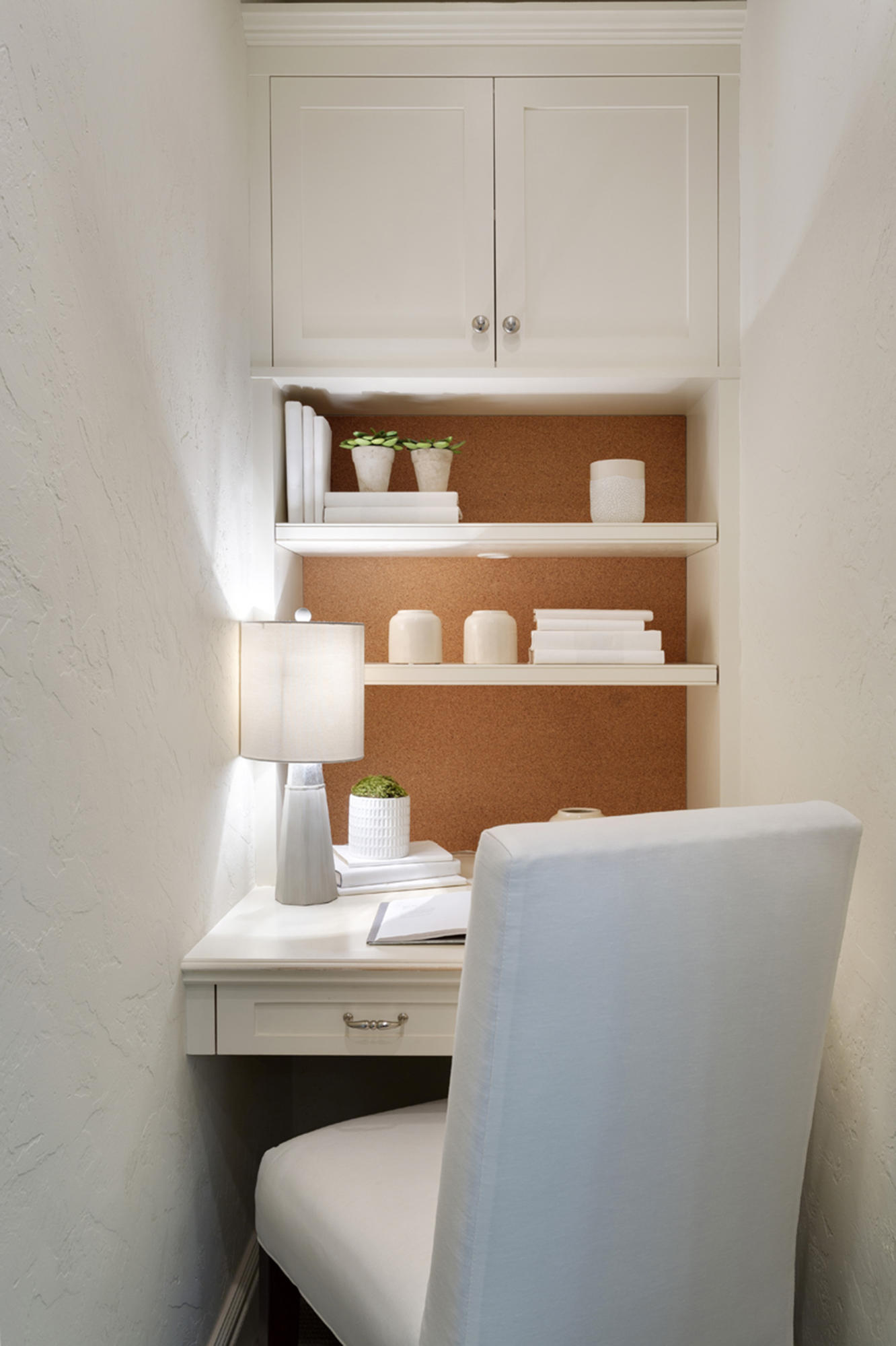 EL BRAVO PARK - Residential