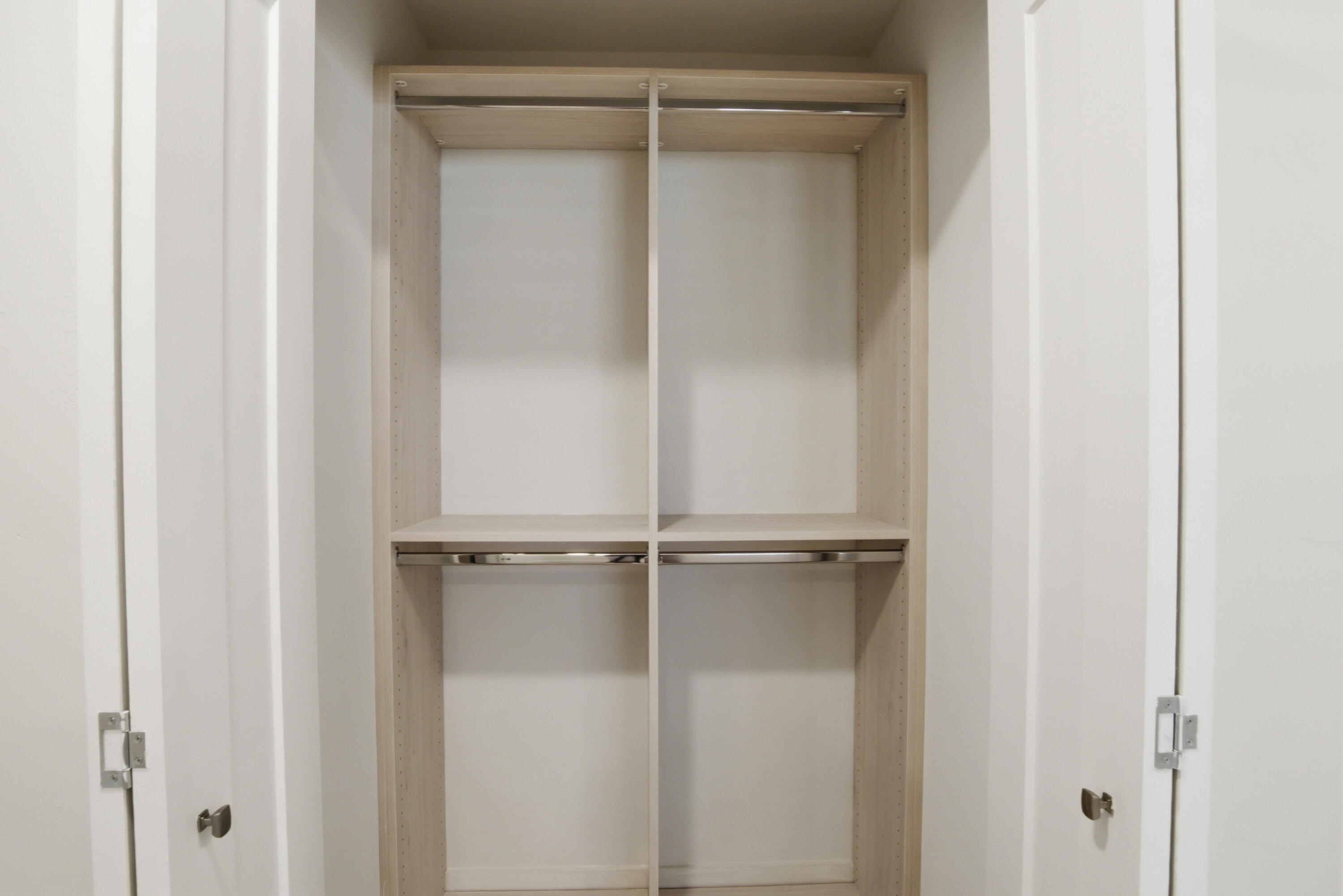 CRYSTAL HEIGHTS - Residential