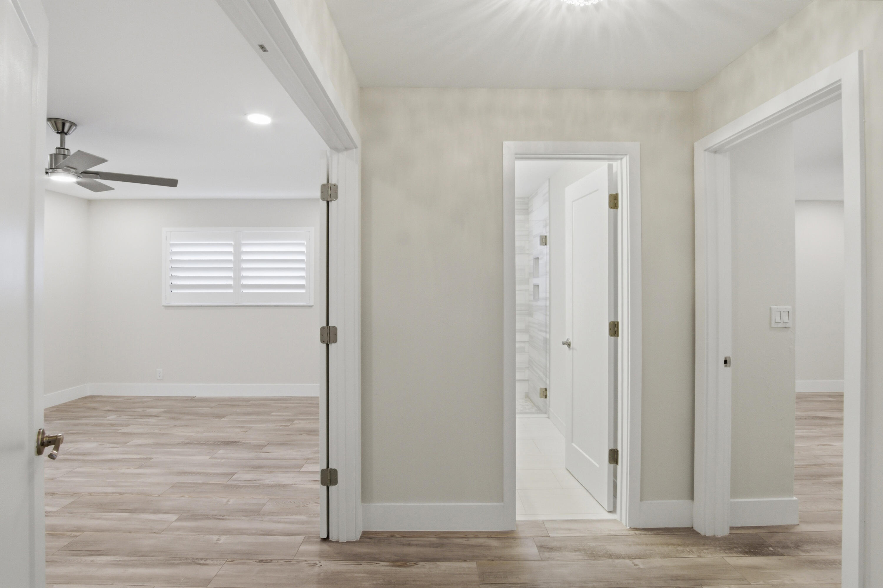 CRYSTAL HEIGHTS - Residential