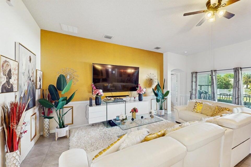 PORT ST LUCIE SECTION 18 - Residential