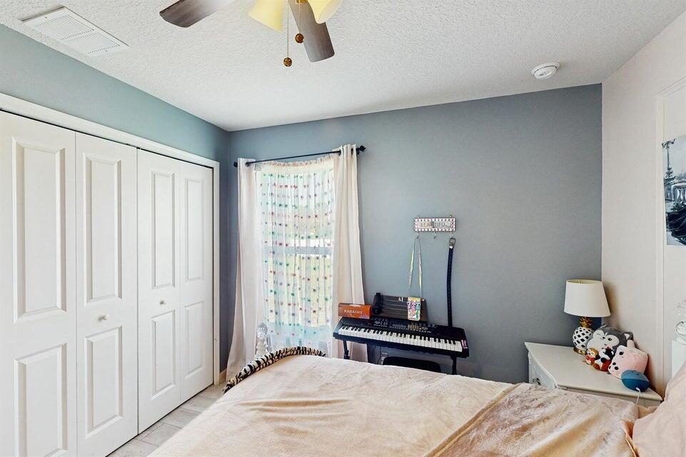 PORT ST LUCIE SECTION 18 - Residential