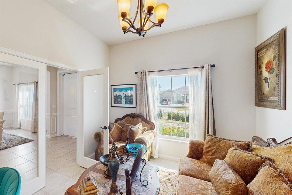 PORT ST LUCIE SECTION 18 - Residential