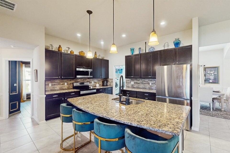 PORT ST LUCIE SECTION 18 - Residential