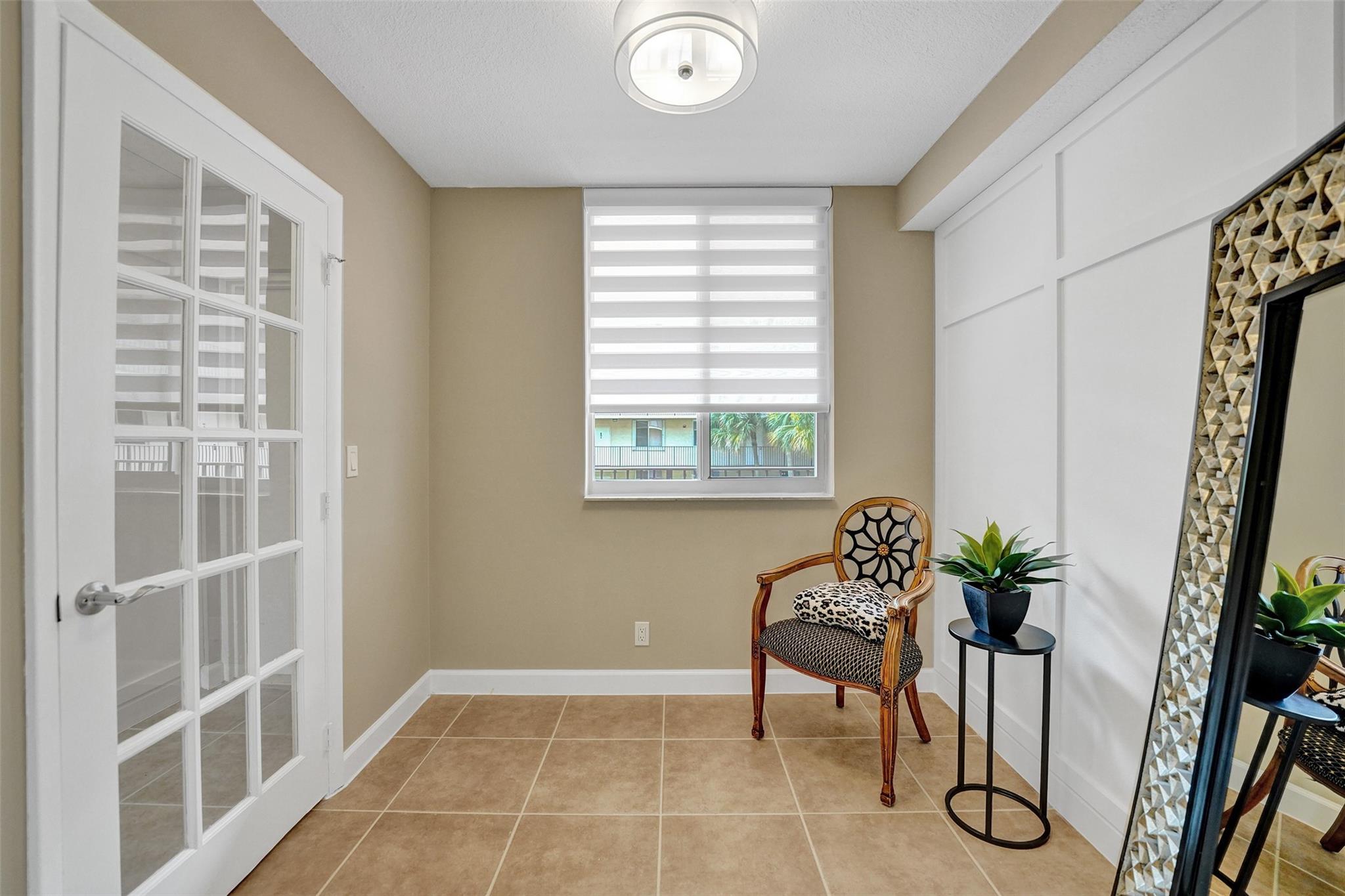3121 Riverside Dr A-303
