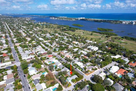 A home in Lake Worth Beach