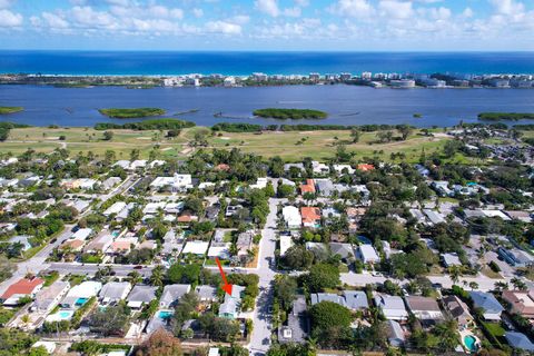 A home in Lake Worth Beach