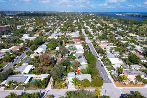 A home in Lake Worth Beach