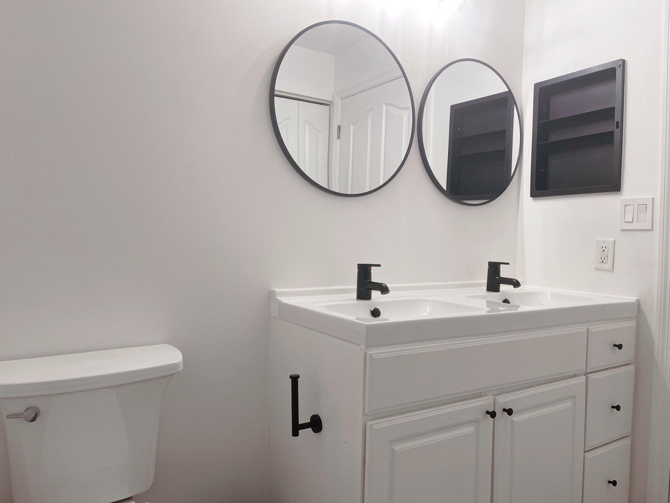 MEZZANO CONDO - Residential Lease