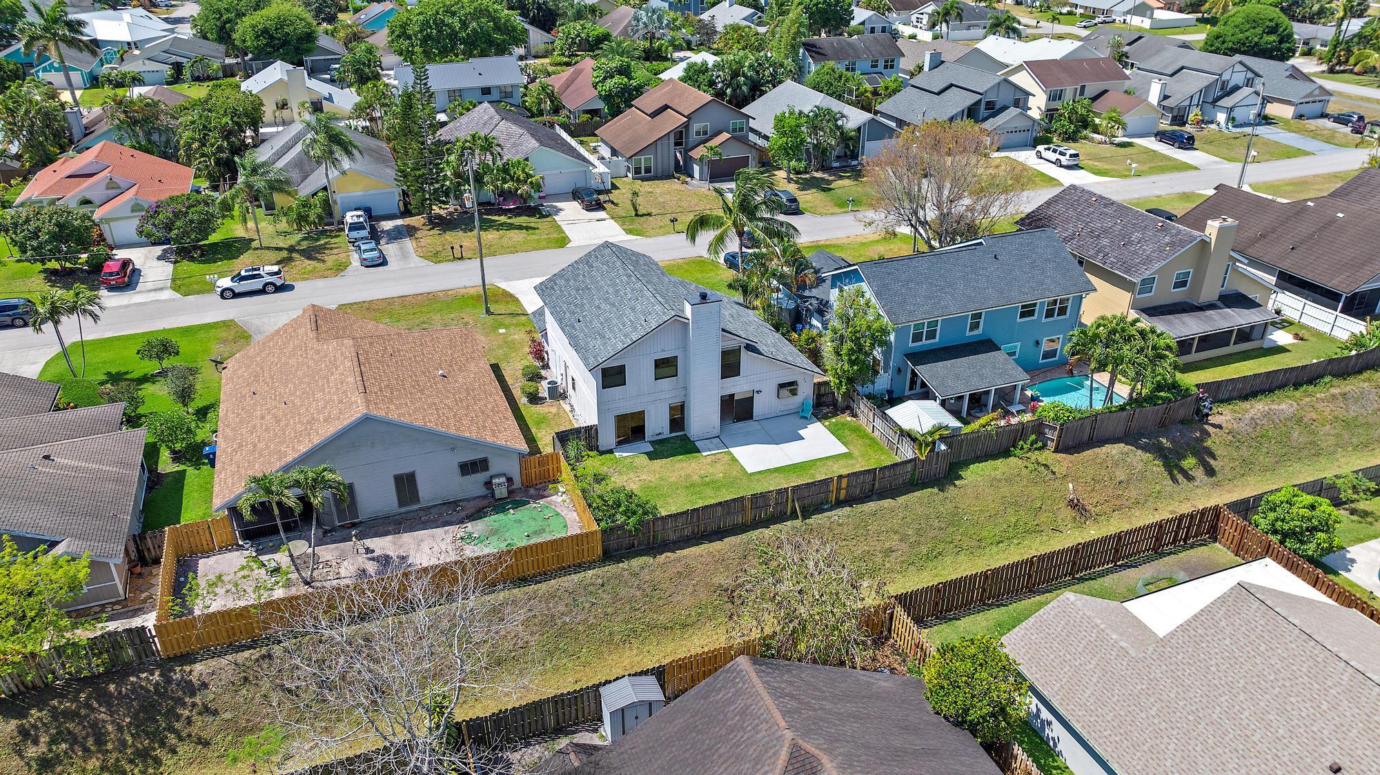 NORTH PALM BEACH HEIGHTS SEC 3 - Residential