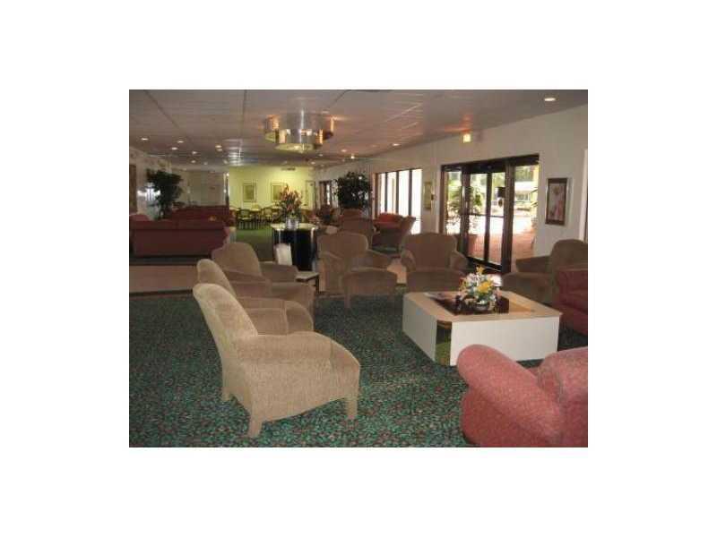 CARRIAGE HILLS - Residential