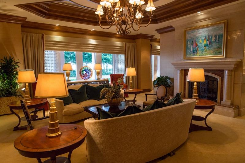 ONE WATERMARK PLACE OF TH - Residential