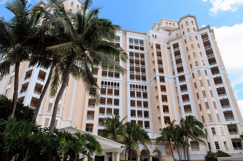 ONE WATERMARK PLACE OF TH - Residential